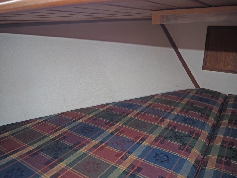 Cabin en avant, H&eacute;bergements